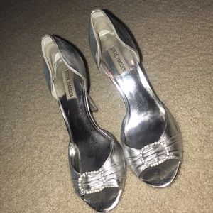 Steve Madden pumps